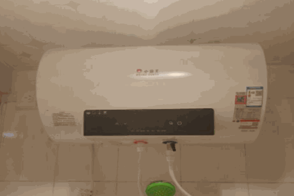 小霸王热水器