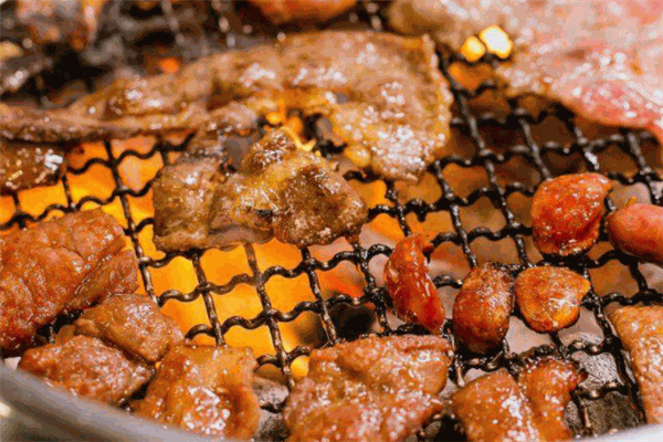炙高自助烤肉