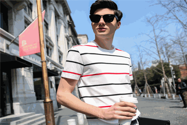 易博男装