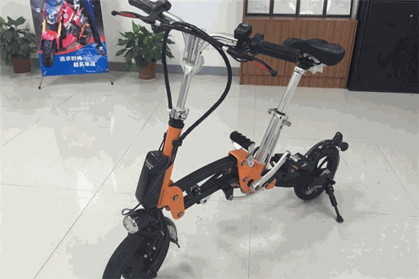 卡伦驰电动车