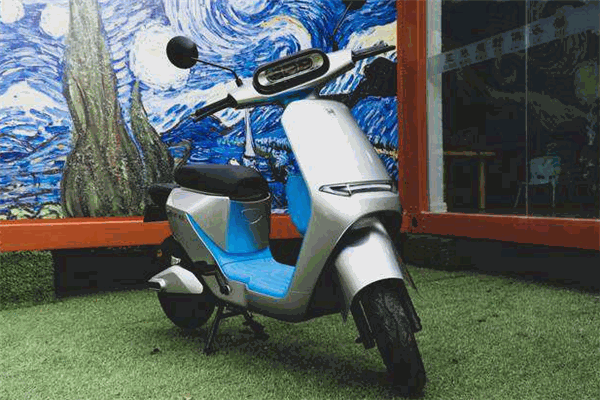 欧飞电动车