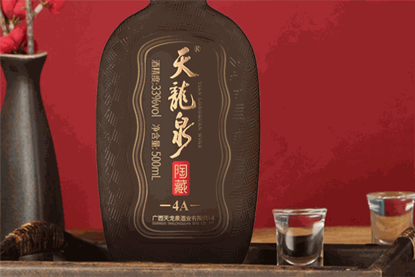 天龙泉白酒
