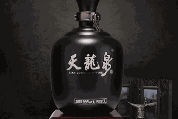 天龙泉白酒