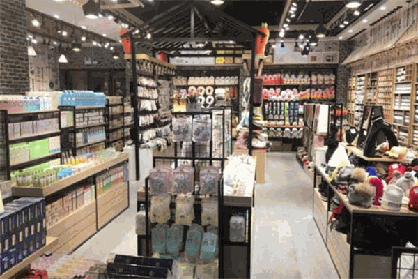 靓尚品精品百货