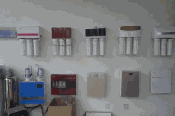 绿康源净水器