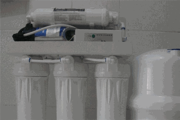 三泰净水器