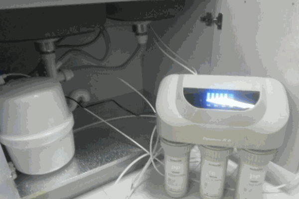 皇奥净水器