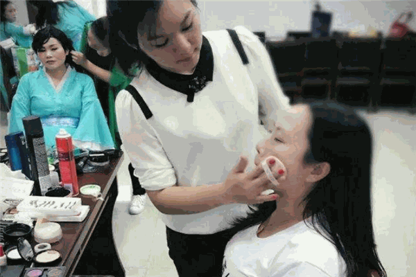 凌姝纹绣