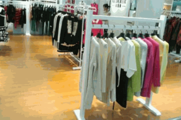 曼丝秀登女装
