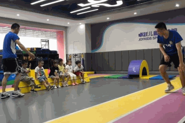 卓越儿童体能馆
