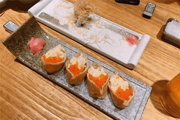 初精致寿司