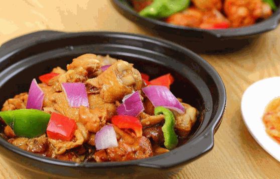 金汤嘉黄焖鸡米饭