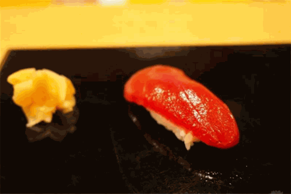 菊与刀寿司
