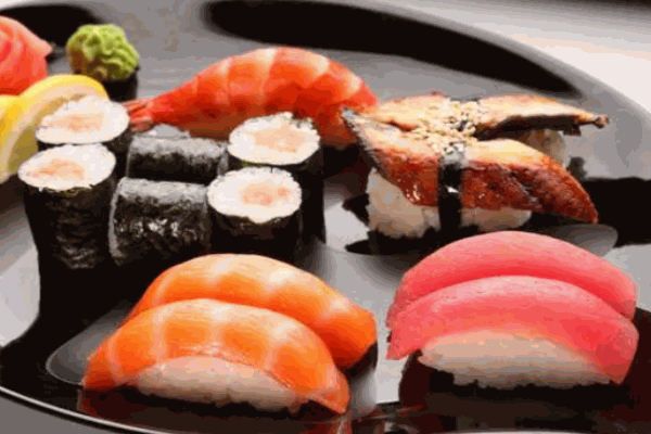 安大良食寿司