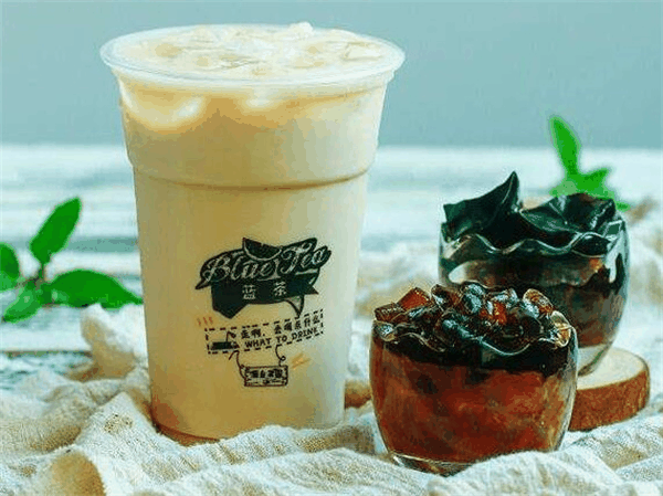 蓝茶奶茶