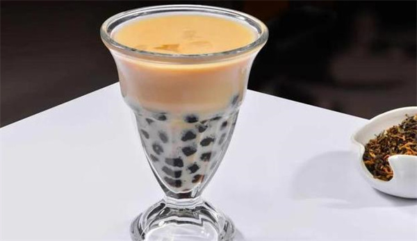 哈噜哈噜奶茶