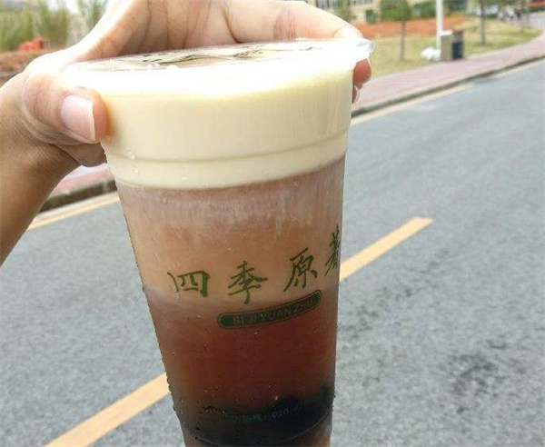 四季原著奶茶