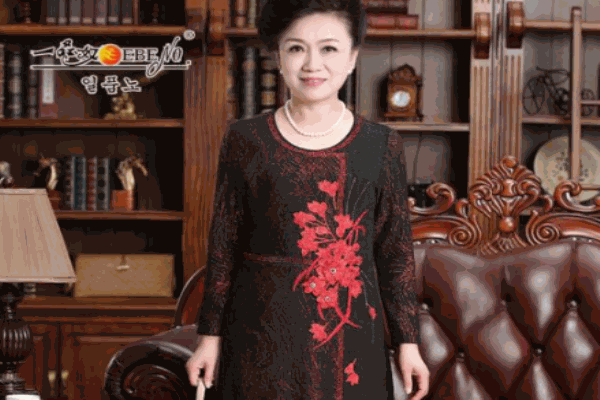 一品奴女装