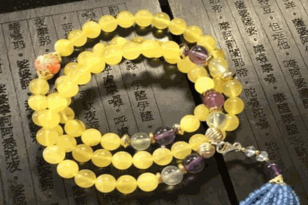 远野琥珀