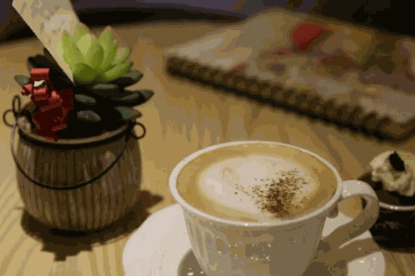 半杯故事咖啡馆
