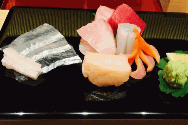 盒子寿司