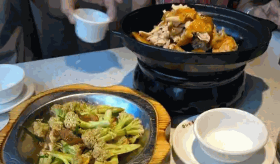 苗韵竹荪鹅餐饮