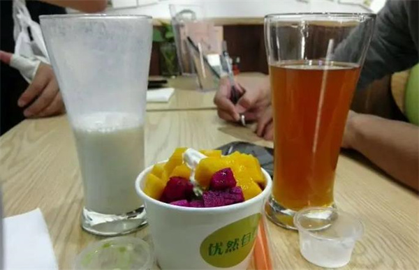 大优然奶茶