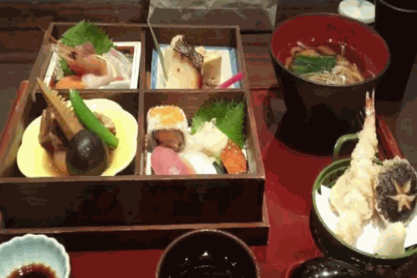 东晶日本料理