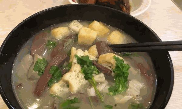 大井良子鸭血粉丝