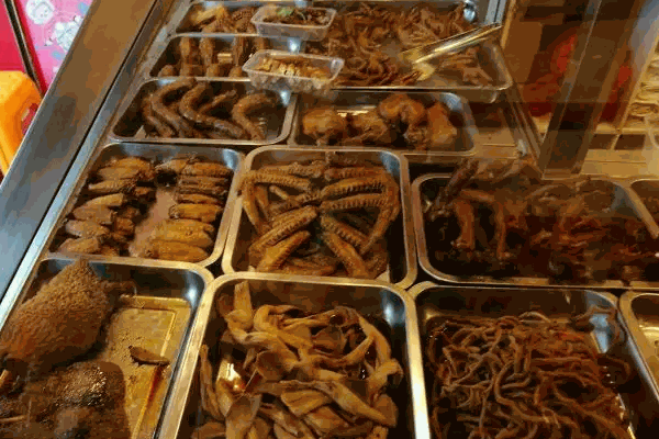 红全周洪懒鸡爪