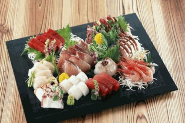本季月日本料理