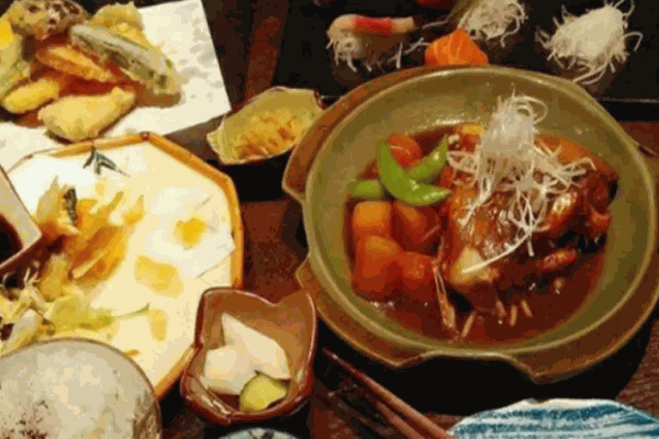 本季月日本料理