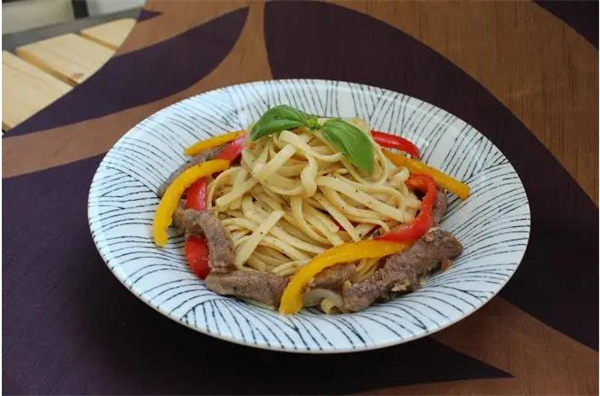 宋西司铁板意面