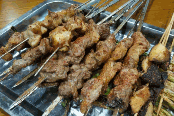 串丁清真烧烤