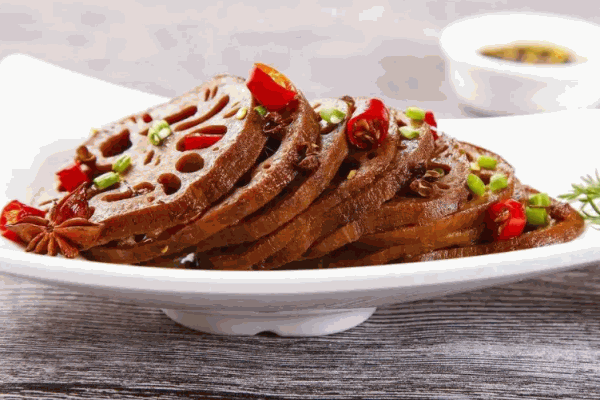 易厨卤味
