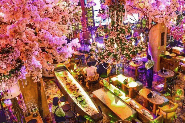 繁花酒吧