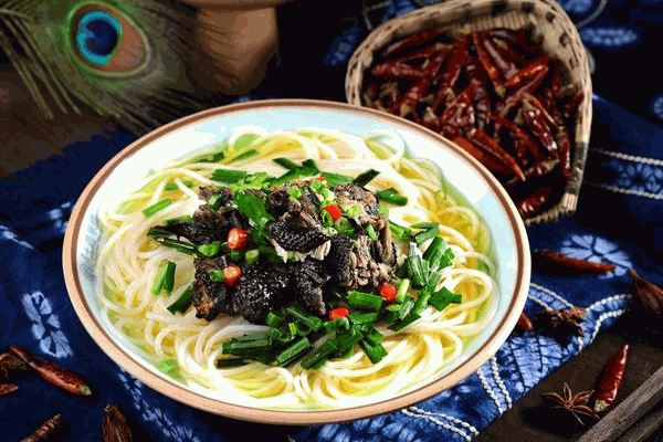 沐小芸乌鸡米线