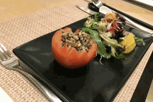 碧朗湾营养餐厅