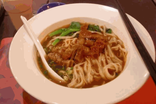 麦可家私房牛肉面