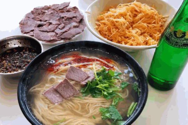 包记牛肉面