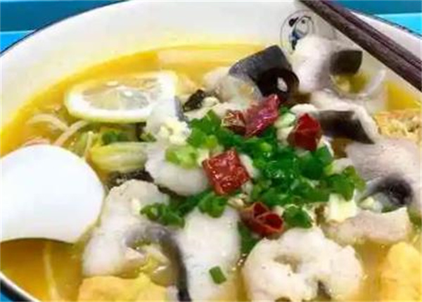小鱼号酸菜鱼米饭