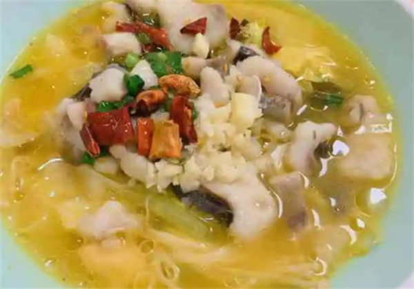 小鱼号酸菜鱼米饭