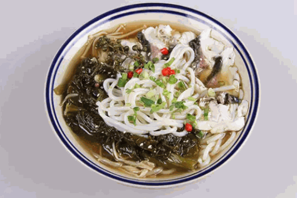 发小酸菜鱼面