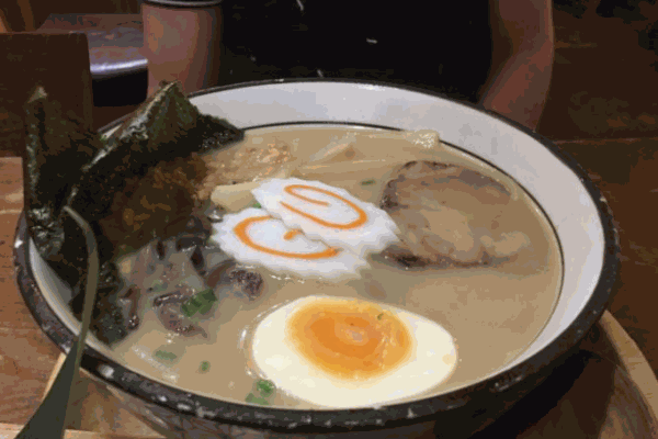宝焱拉面