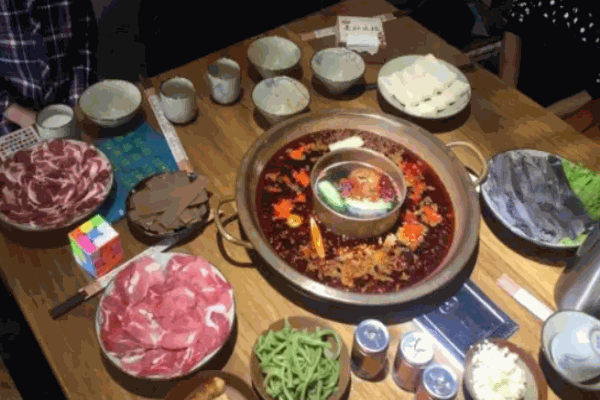 川页老灶火锅