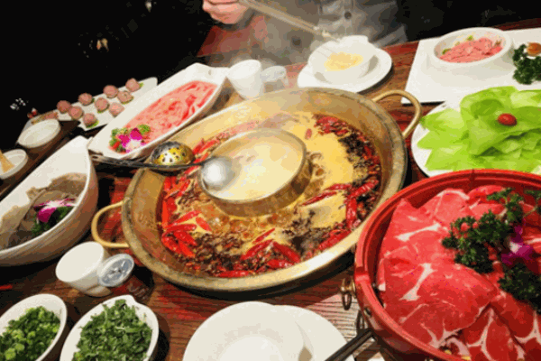 领誉新煮意火锅