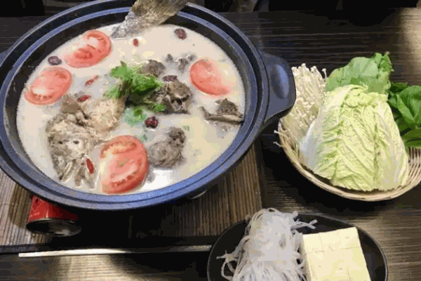 鱼羊捞火锅