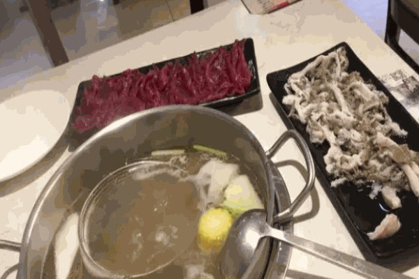 周记鼎盛汕头牛肉火锅