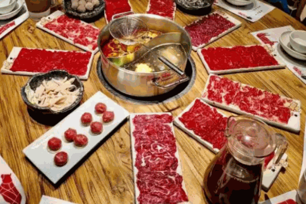 堡华立牛肉火锅