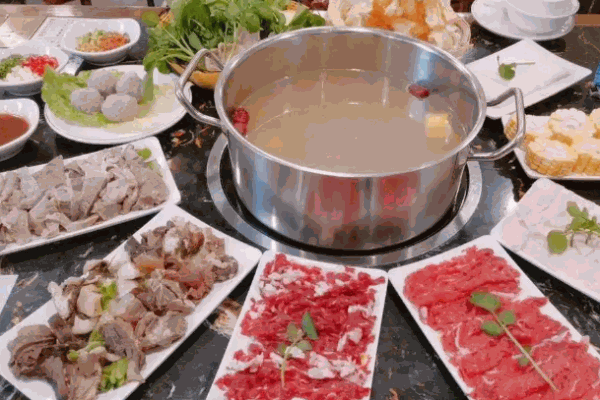 牛皇城潮汕牛肉火锅